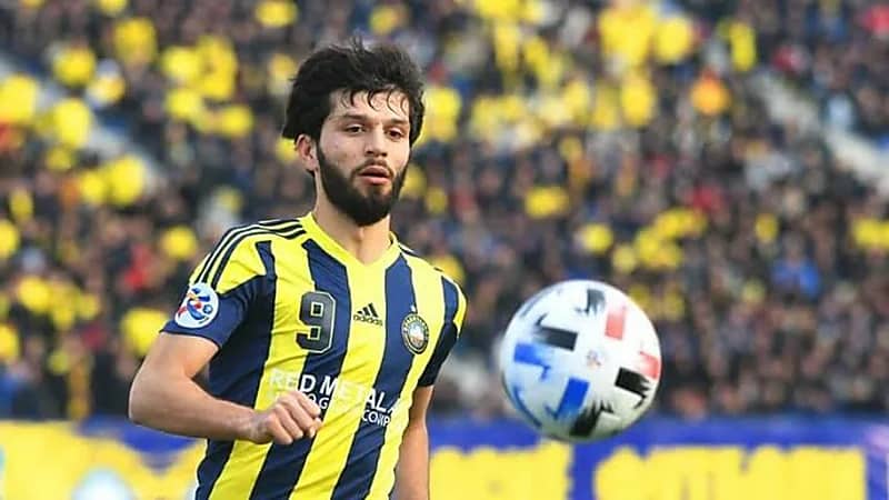 النصر يحسم مصير صفقة مشاريبوف بعد فشله في استخراج الكفاءة المالية