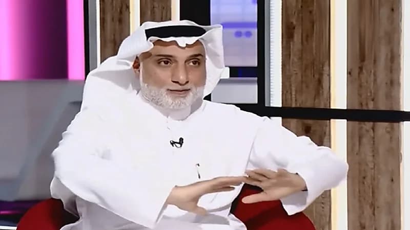 استشاري يكشف أبرز أعراض إدمان الطعام