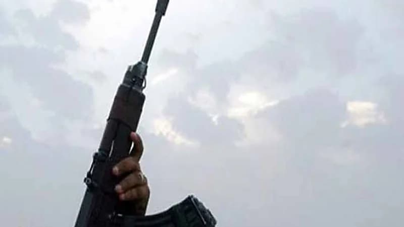 رصاصة طائشة تنهي حياة عريس أثناء حفل زفافه