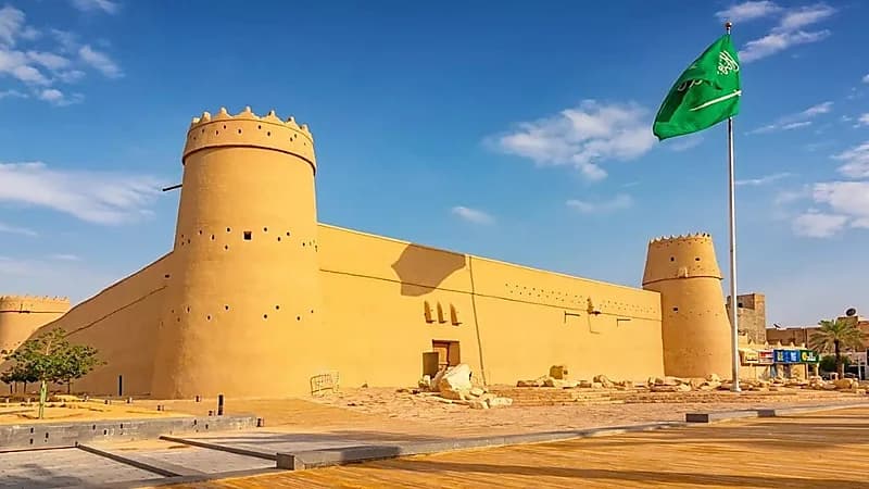 إعادة افتتاح متحف قصر المصمك بعد التحديثات.. صور