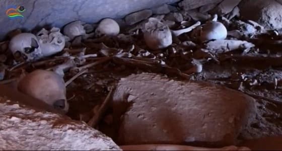 بالفيديو.. هياكل عظمية وجماجم بـ " مقبرة جماعية " في جازان