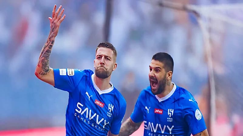 السيف: جميع لاعبي الهلال الأجانب سيشاركون مع الفريق في المونديال