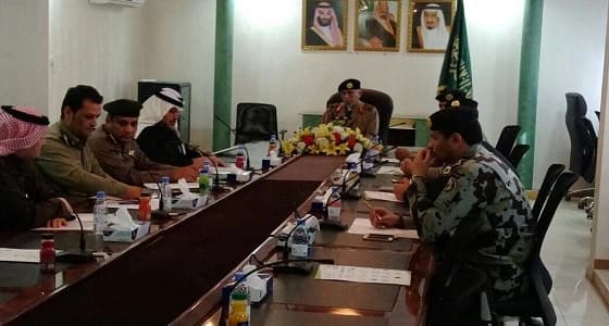 مدير شرطة الحدود الشمالية يعقد اجتماعا لمتابعة الأعمال الميدانية لـ " وطن بلا مخالف "