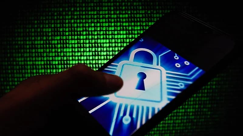 ثغرات أمنية تعرض هواتف أندرويد للخطر