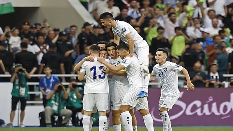 قطر تخسر أمام أوزبكستان بثلاثية