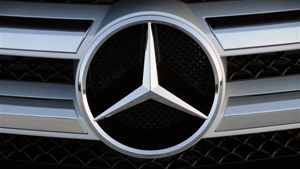 « مرسيدس » الأكثر مبيعاً خلال عام 2016