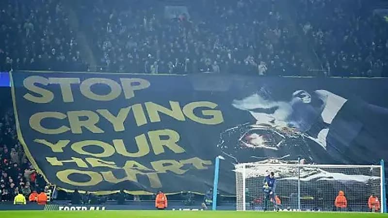 فلورنتينو بيريز المقصود بلوحة جماهير مانشستر سيتي