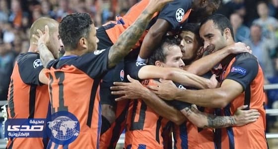 شاختار دونيتسك يتفوق على نابولي في أبطال أوروبا