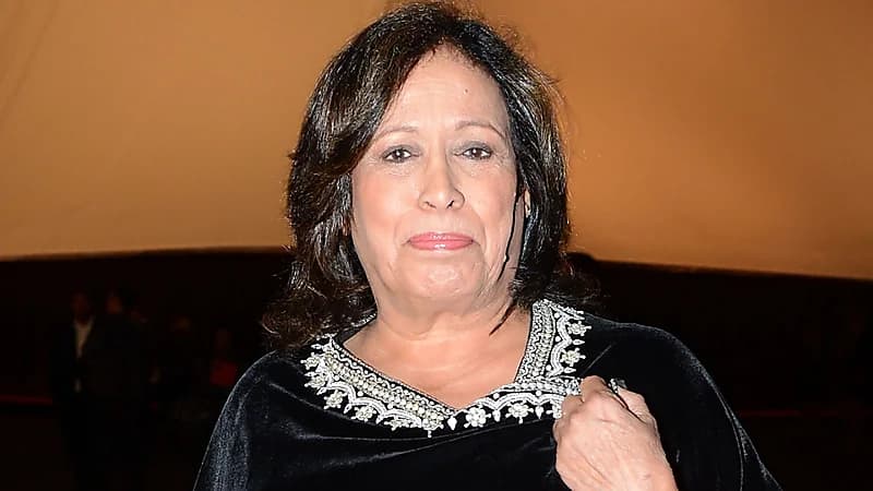 أحدث ظهور للفنانة حياة الفهد على كرسي متحرك.. فيديو