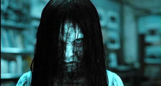 بالفيديو.. لحظات الرعب والفزع بسبب خروج سمارة من شاشة التليفزيون