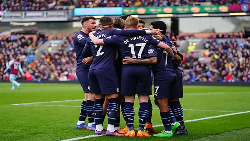 بالصور.. مانشستر سيتي يتربع على عرش صدارة الدوري الإنجليزي