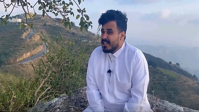 شاهد .. مختطف الدمام يروي لحظات معرفته بأنه مختطف وسبب قلة ظهوره بوسائل التواصل