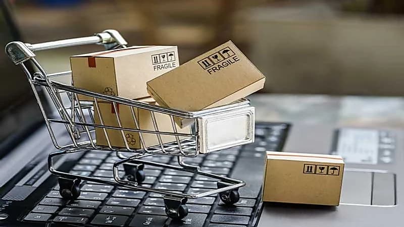 الزكاة توضح طريقة احتساب قيمة الرسوم الجمركية على الشحنات الشخصية