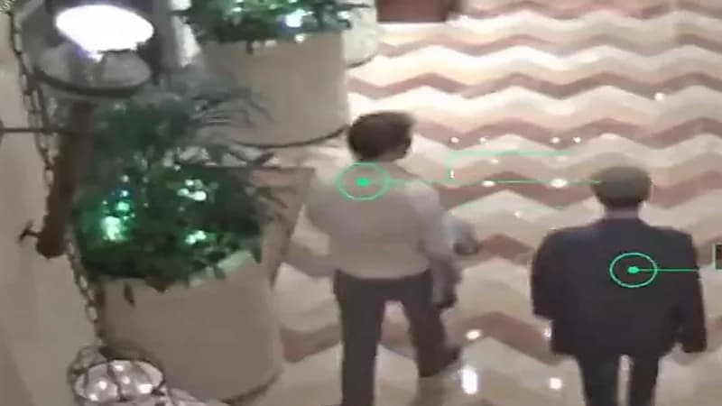 شاهد.. شرطة دبي تطيح بأجنبيان حاولا سرقة مجوهرات باهظة الثمن