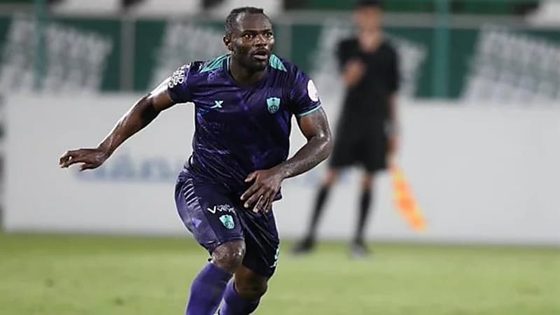 الأهلي يفكر فى فسخ عقد فرانك كوم