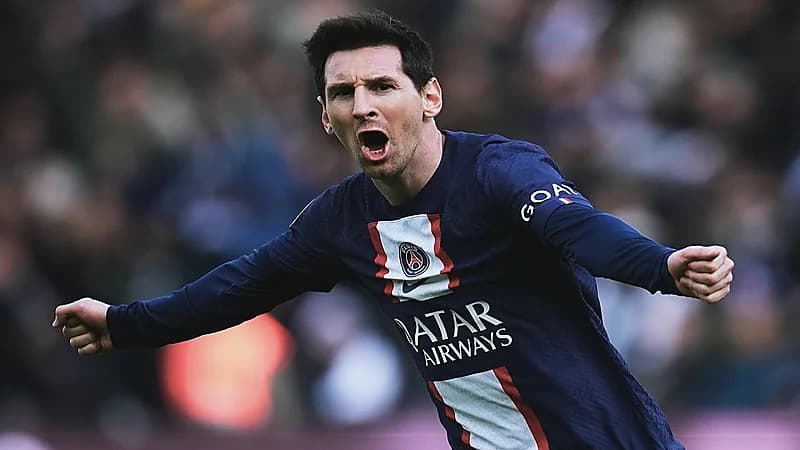 ميسي يقترب من العودة لبرشلونة مجددا