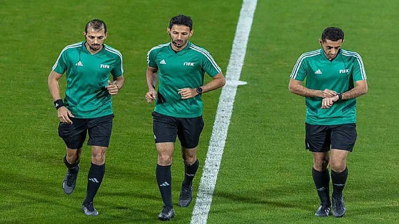 الشمراني يكلف مكتب محاماة لملاحقة المسيئين بخطاب القادسية الكويتي "المزور"