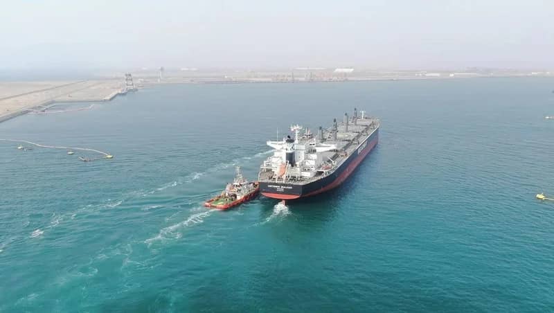 تصدير أول شحنة من منتجات مصانع جازان إلى أمريكا .. صور