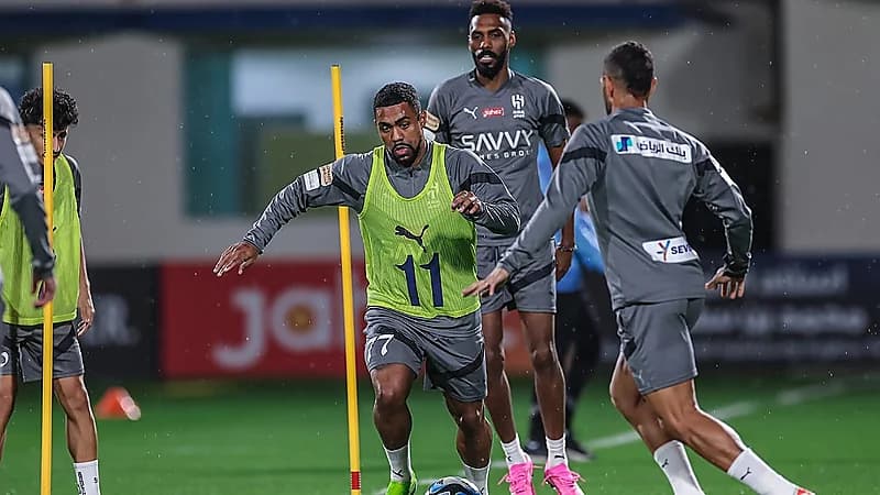 الهلال يواصل تحضيراته خلال فترة التوقف الدولي