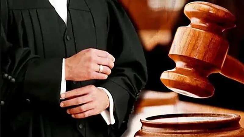 وفاة محامي شاب بسكتة قلبية أثناء مرافعته داخل محكمة بمصر