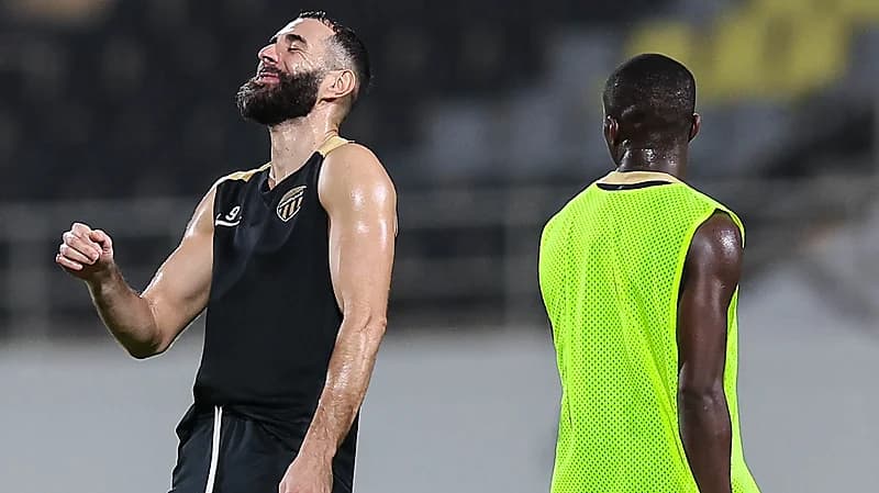 مدة غياب بنزيما عن الاتحاد