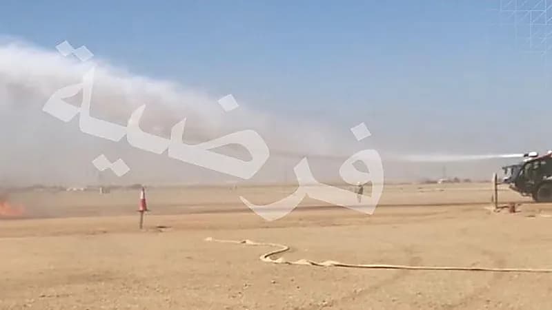 تنفيذ فرضية حادث حريق طائرة بمطار الملك خالد ..صور
