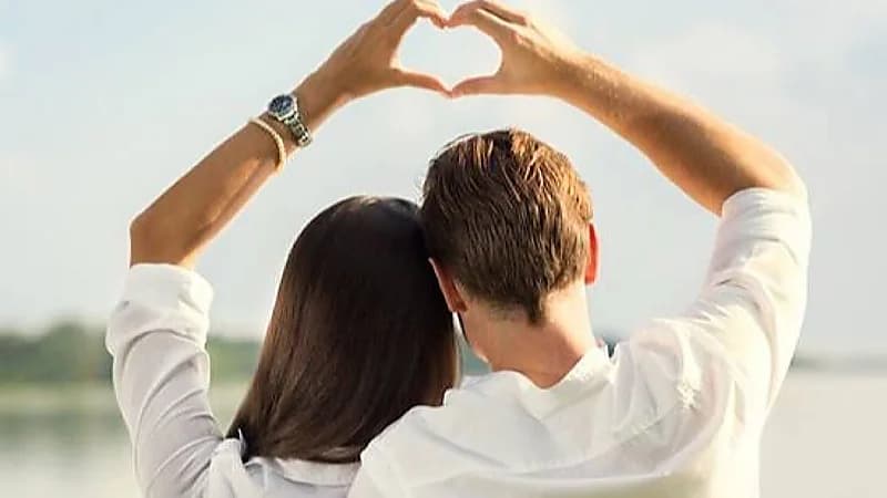 قرار أمريكي بحظر العلاقات الرومانسية مع الصينيين