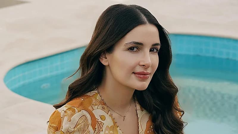 رسالة مؤثرة من شام الذهبي لشقيقها