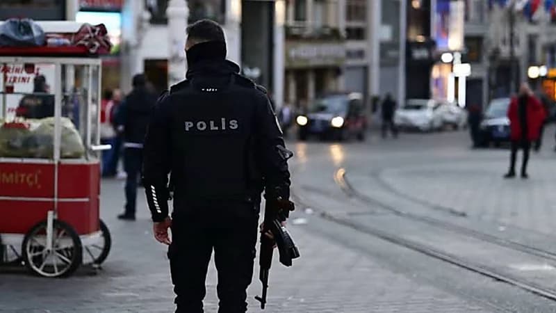 شاب يقتل جارته ثم ينتحر