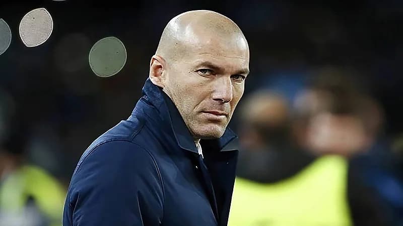 زيدان يدعم باريس سان جيرمان قبل النهائي