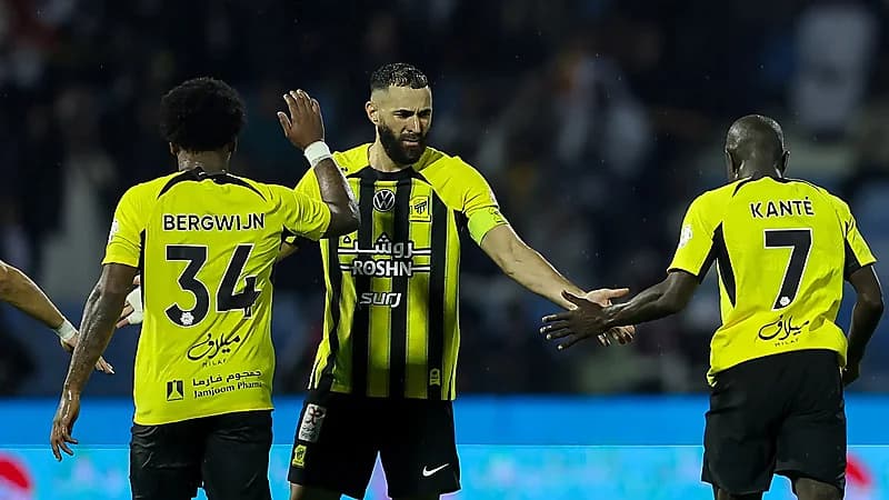 الهلال يفاوض محترف الاتحاد