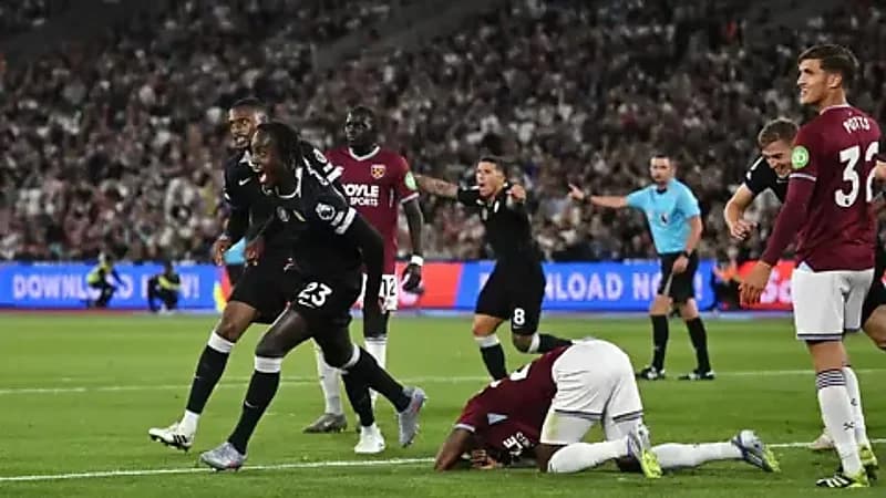 تشيلسي يكتسح وست هام بخماسية