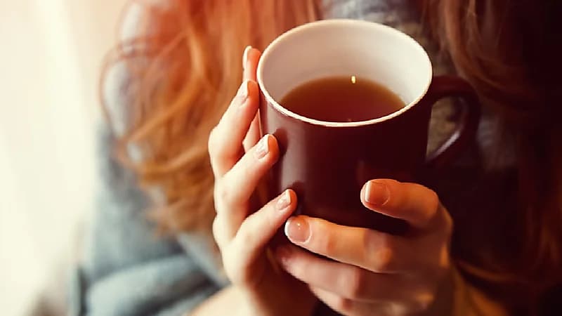 6 فوائد مذهلة لشرب الشاي .. فيديو