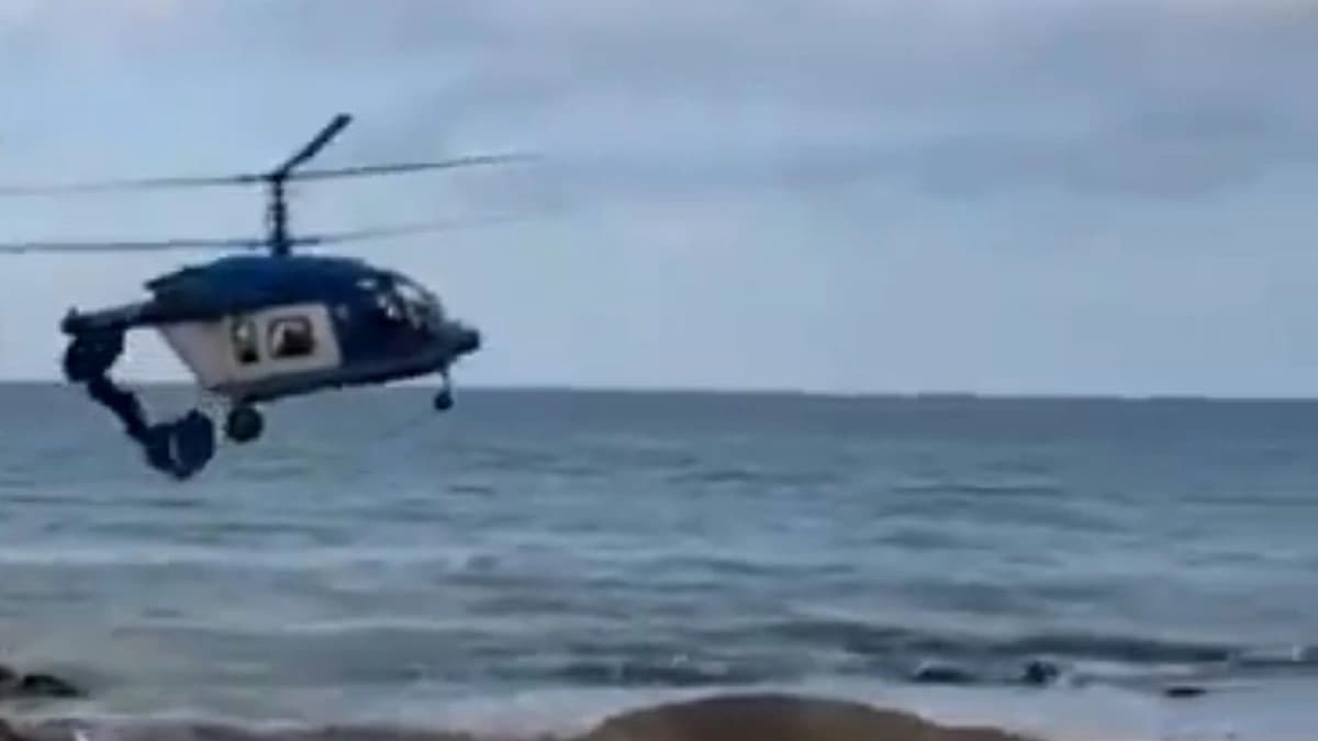 لحظة سقوط مروحية "كا-226" فوق مبنى في داغستان ومصرع 5 أشخاص .. فيديو