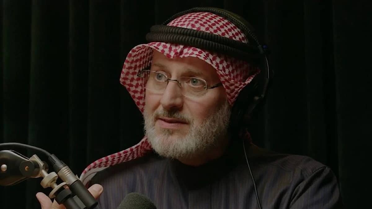 المطوع :الصراخ على الأبناء و الأطفال يسبب هذي الأمراض ..فيديو