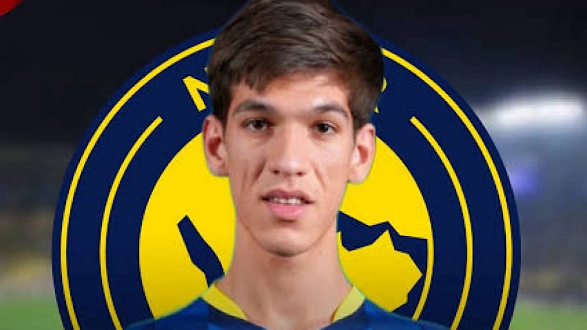 ظهور حيدر عبدالكريم في مقر نادي النصر ..فيديو