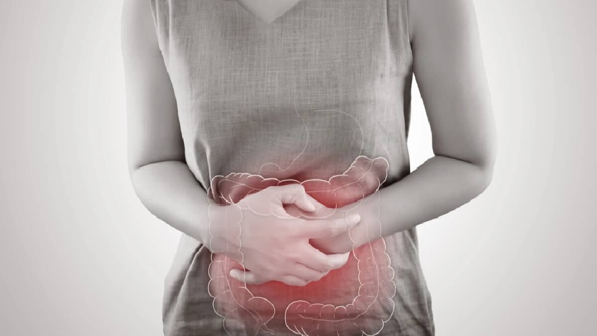أعراض بسيطة تنذر بسرطانات هضمية خطيرة.. فيديو