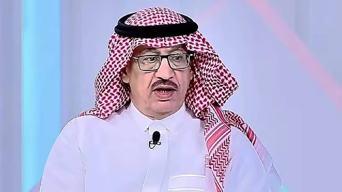 جمال عارف ينتقد التحكيم في مواجهة النصر والخلود