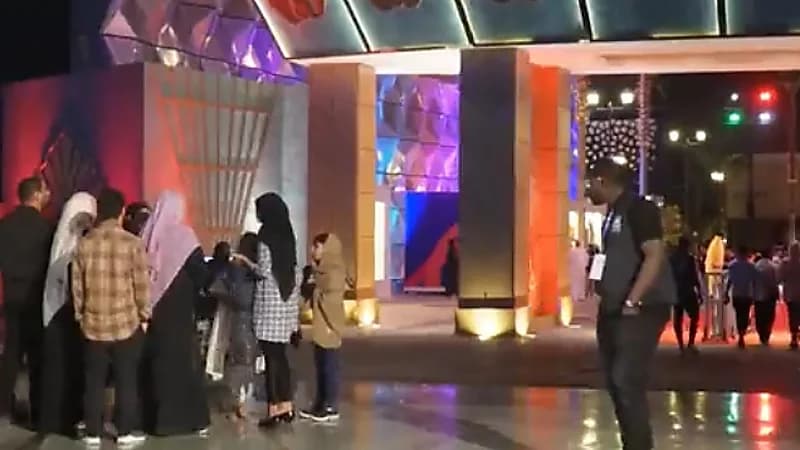 بالفيديو.. عُمانيون يعبرون عن انطباعاتهم حول الأجواء الترفيهية في فعاليات موسم الرياض