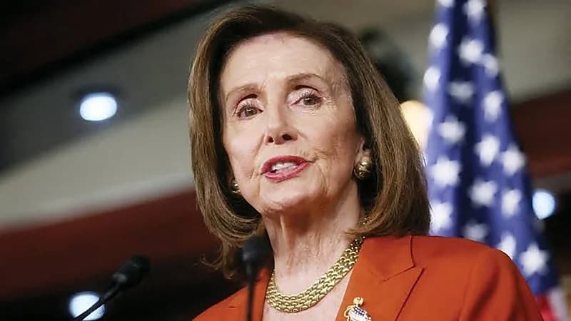 بيلوسي تبتكر حيلة لزيارة تايوان