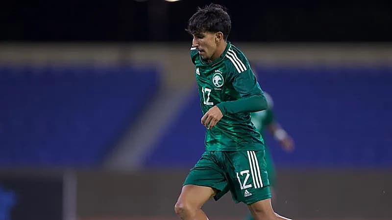 القادسية يتعاقد مع عمار اليهيبي