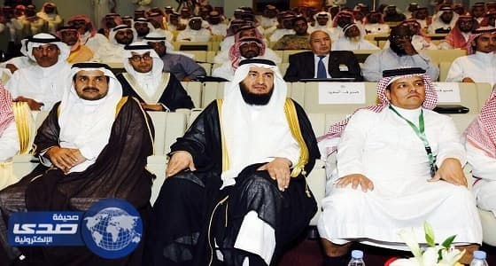 فرع العمل والتنمية الإجتماعية بمنطقة مكة المكرمة يشارك بجناح توعوي بمعهد الادارة العامة