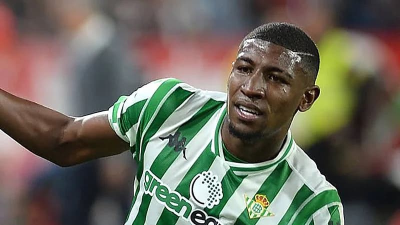 برشلونة يتعاقد مع البرازيلي إيمرسون رسميًا