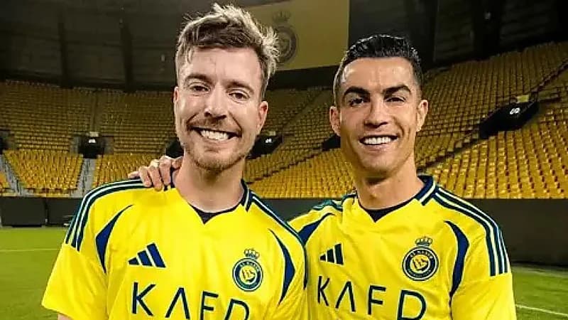 مستر بيست يكشف عن لقاء ثانٍ مرتقب مع رونالدو