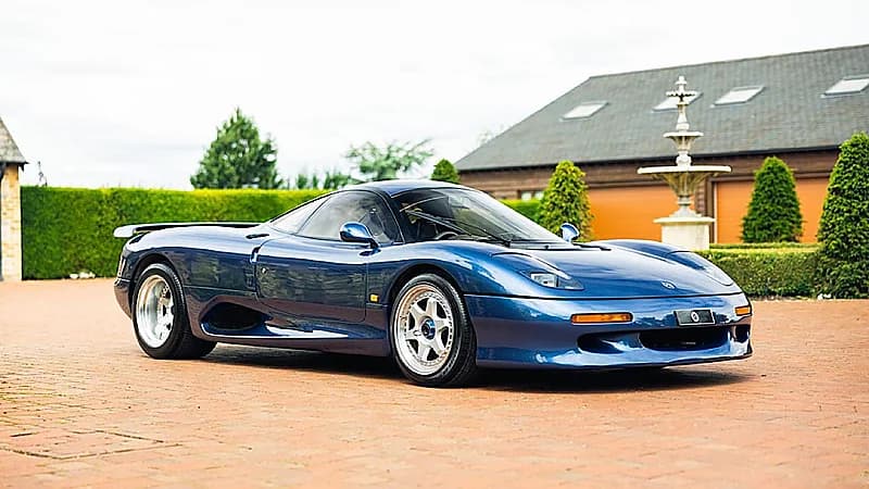 بالصور.. مواصفات وأسعار جاجوار XJR-15 التي صدر منها 27 نسخة للاستخدام