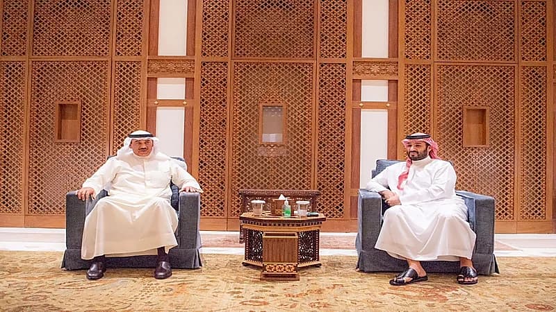 ولي العهد يلتقي ولي عهد الكويت في جدة