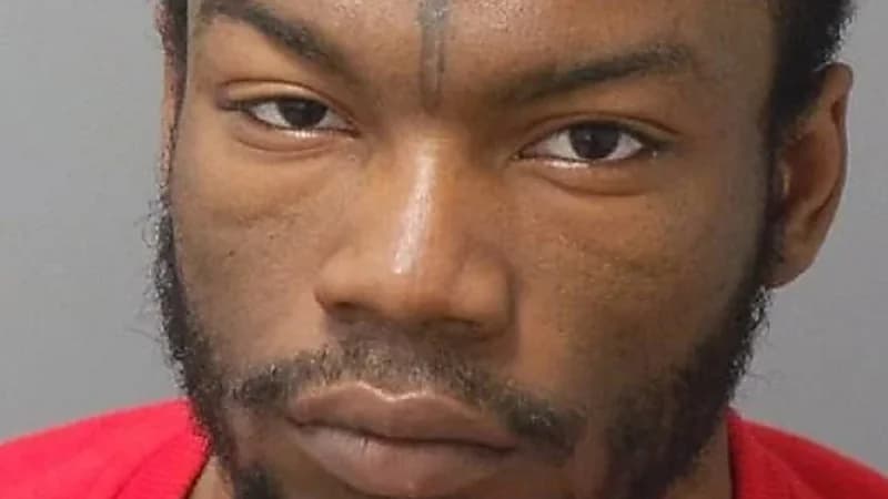 رجل ينهي حياة مشرد بطريقة مأساوية