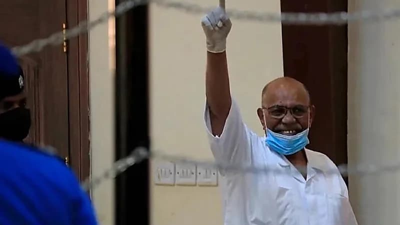 الرئيس السوداني المعزول يقيم في مجمع سكني داخل قاعدة مروي الطبية