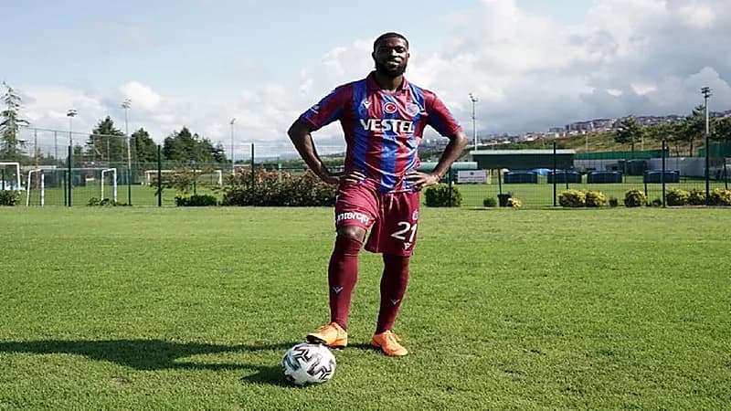 عرض هلالي جديد لضم دجانيني تفاريس