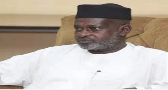 المركز الثقافي بتشاد يستنكر استهداف المملكة بصواريخ الحوثي الإيرانية